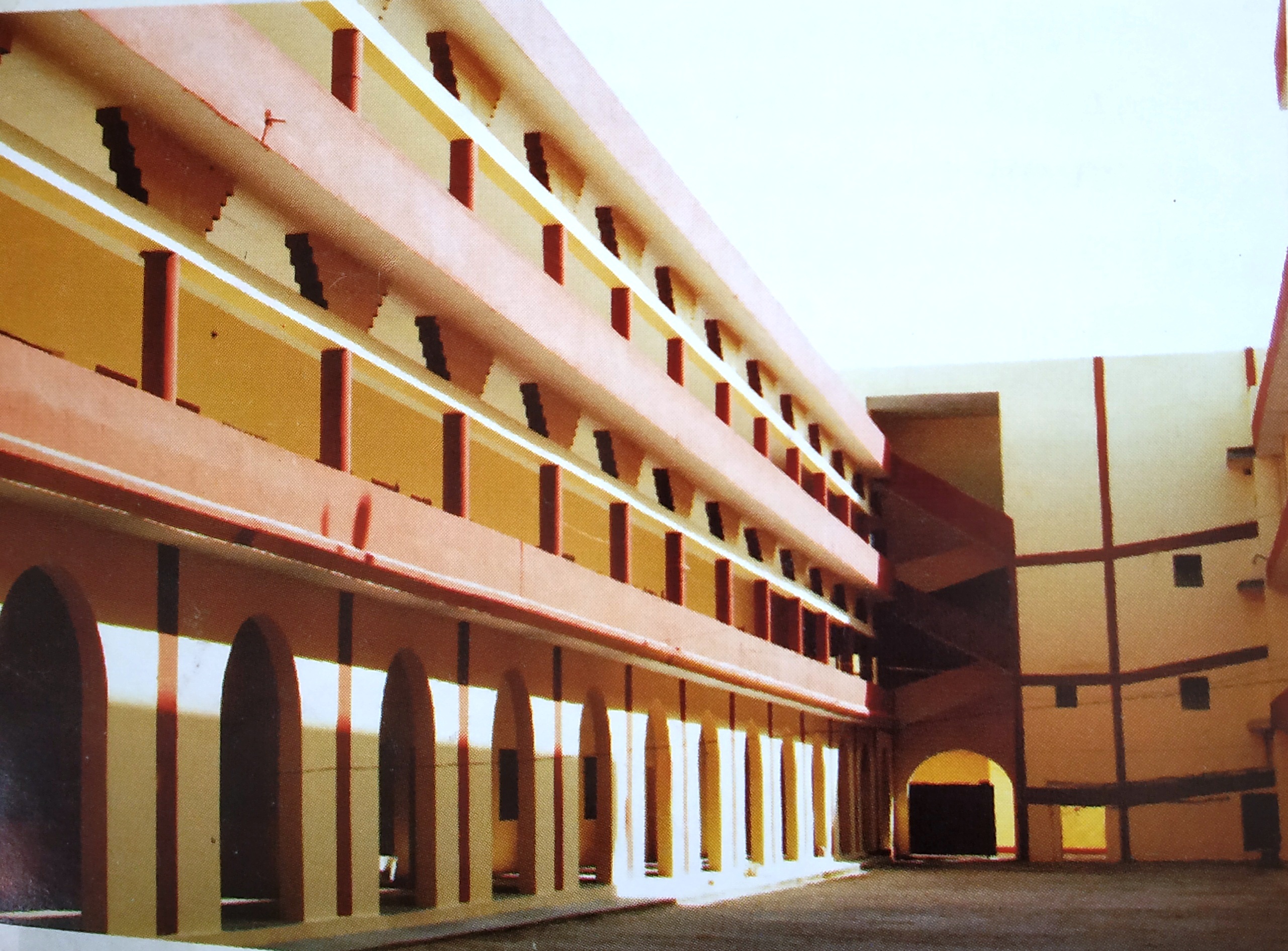 GHG COLLEGE